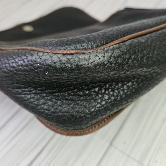 Dooney & Bourke Vintage All Weather Leather Toggle Satchel Saddle Bag in Black - Picture 17 of 17